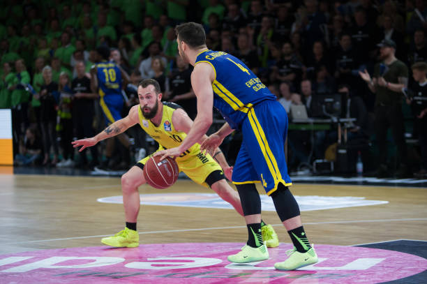 在今年的世 在今年的世