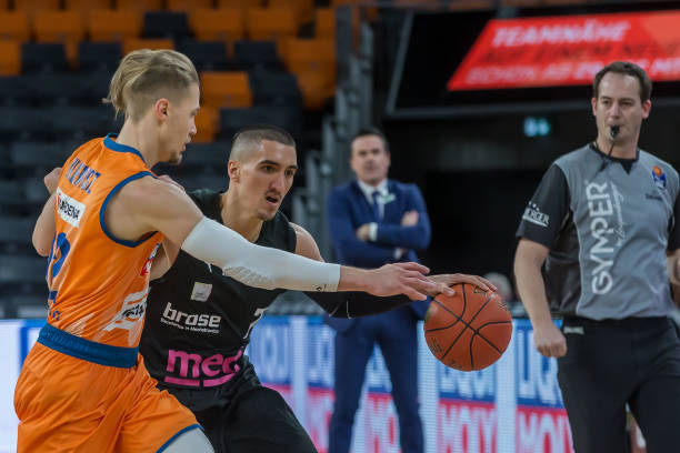 尤其是冬季 尤其是冬季