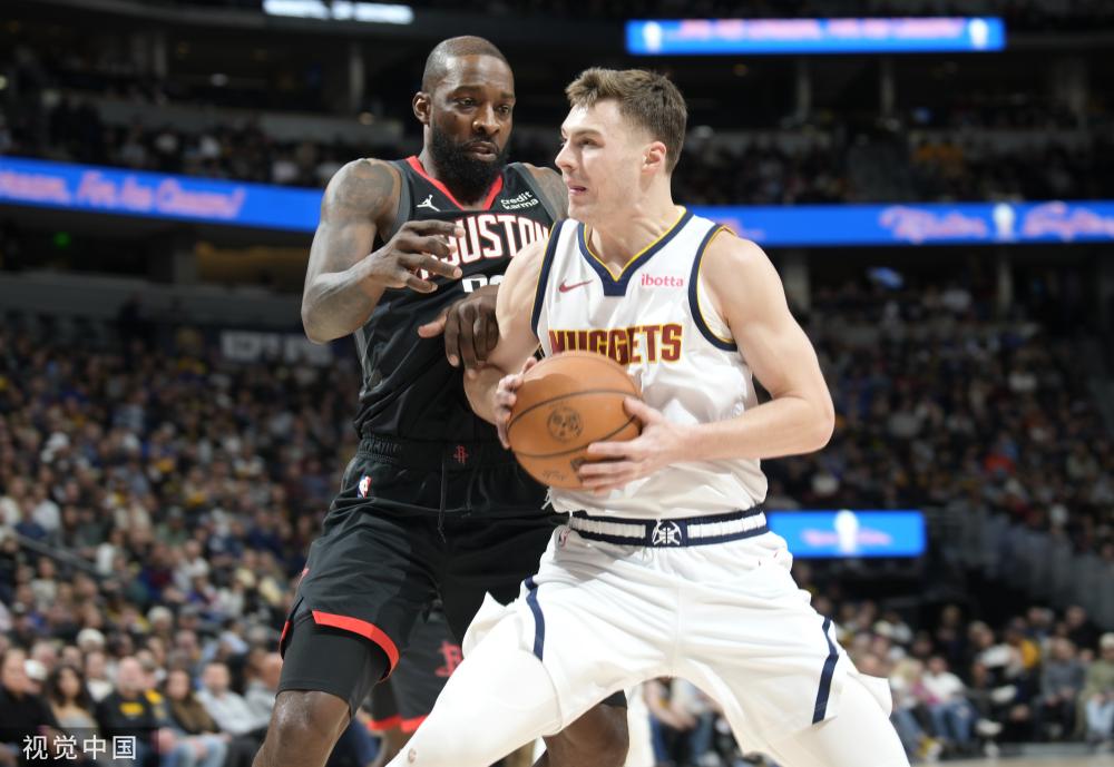 依然保持高 依然保持高