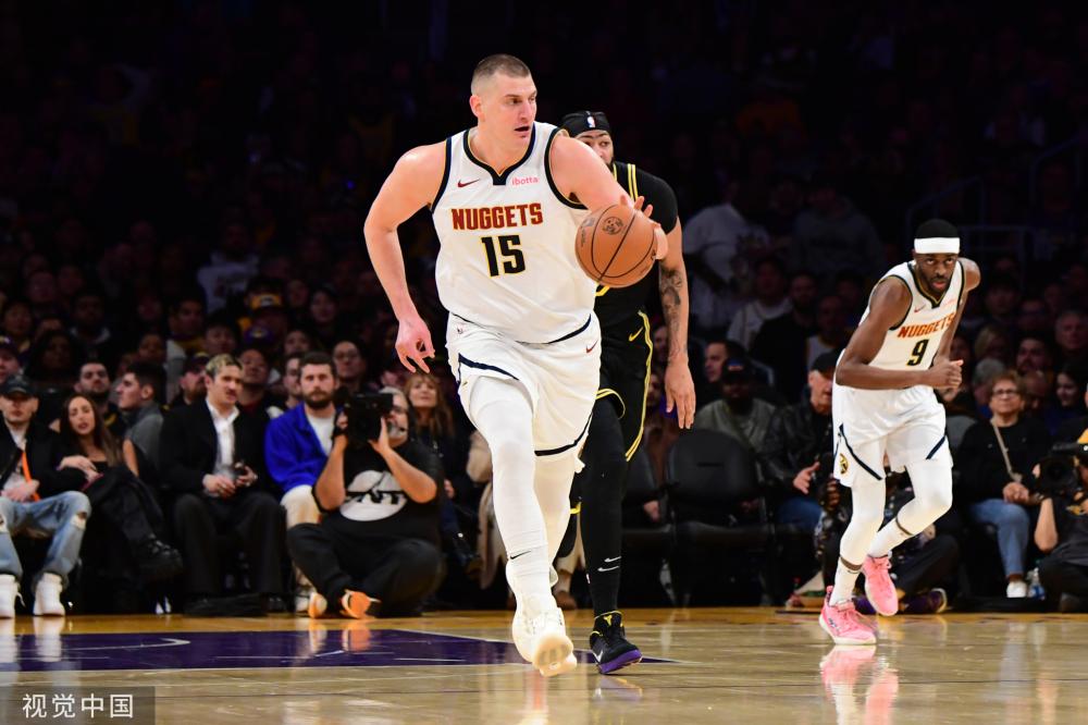 长道路上必 长道路上必